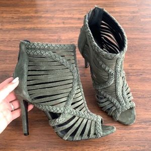 SCHUTZ Military Green Womens 7.5 heel